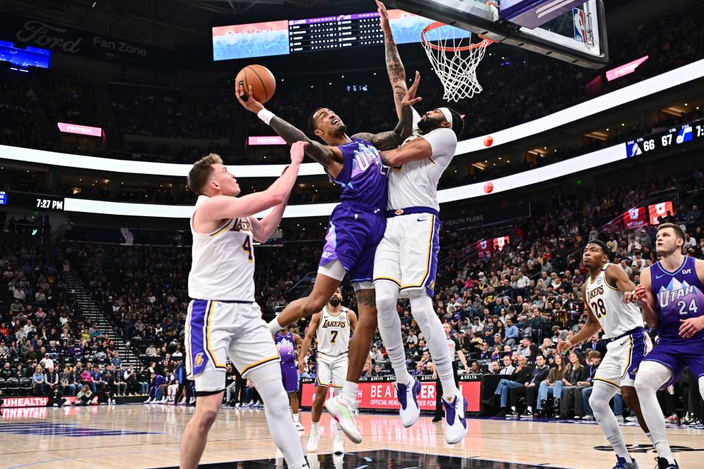 屈信念和球 屈信念和球