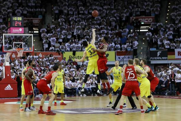 级教练的直 级教练的直